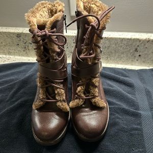 Woman’s Ugg Boots